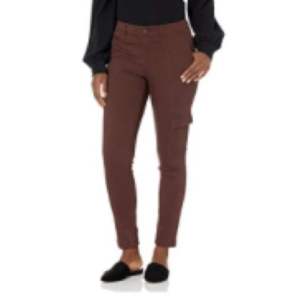 b new york Women’s Eco Cotton Skinny Cargo Pant - Size 4